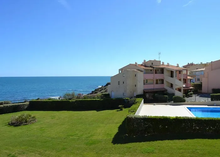 137 Cap D'agde, - 4 Personnes, Avec Piscine Et Vue Quartier Mole *